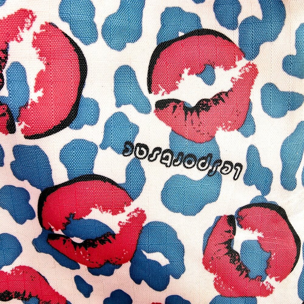LeSportSac Pink Lip Smacker & Blue Cheetah 3 Tier Zippered Crossbody Handbag - Picture 4 of 9